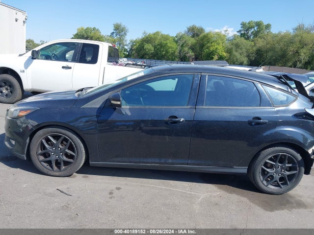 Ford FOCUS SE 2015 1FADP3K29FL326826 Image 14