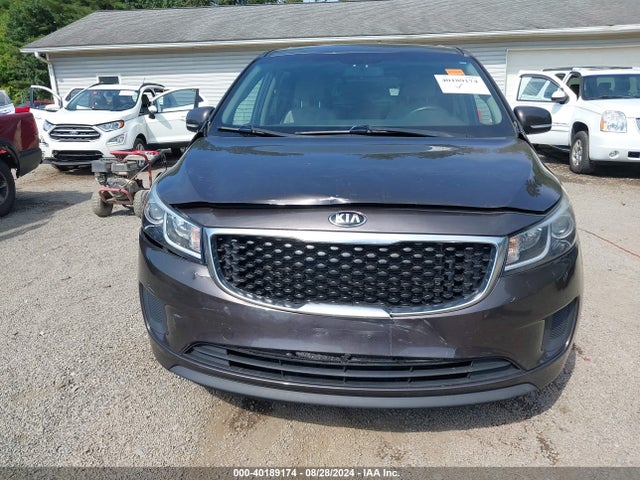 KIA SEDONA LX 2016 KNDMB5C19G6111022 Image 13