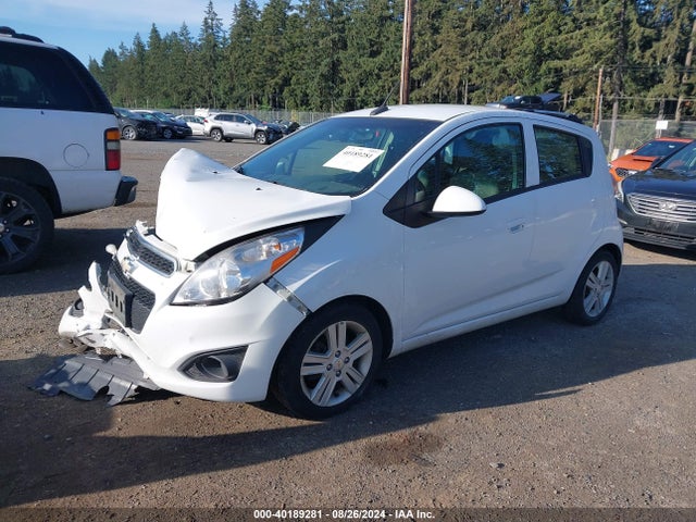 Chevrolet Spark 1lt Auto 2014 KL8CD6S94EC564541 Image 2