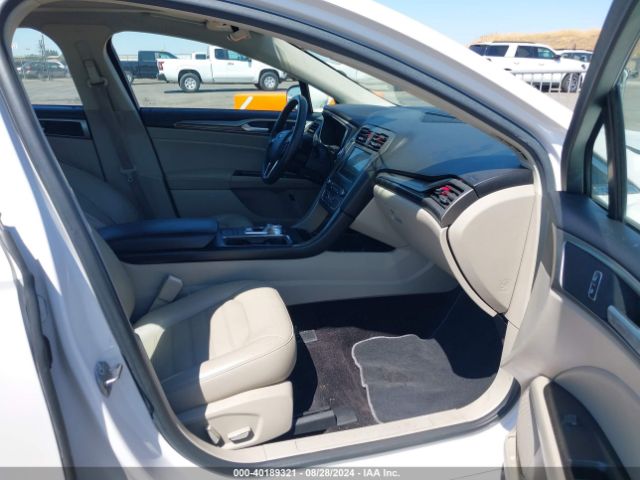3FA6P0PU1HR215628 Ford Fusion Energi Se Luxury