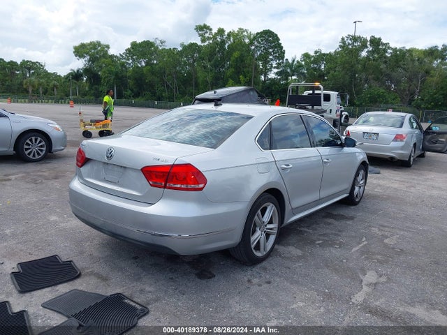 1VWCV7A31FC033500 Volkswagen Passat 2.0l Tdi Sel Premium