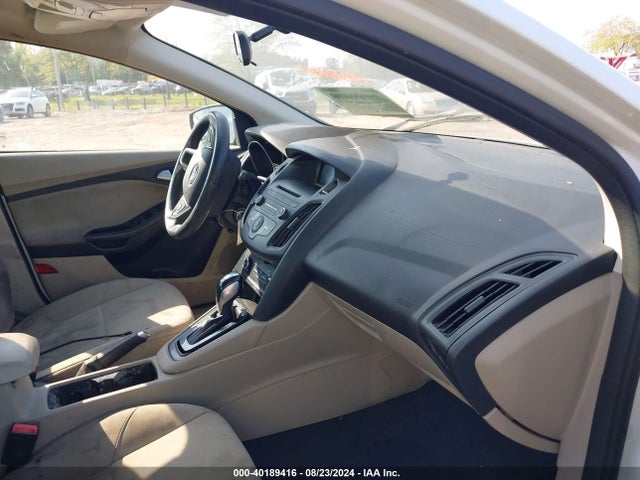 Ford 2015 2015 1FADP3F23FL365910 Image 16
