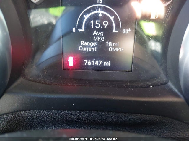1C4HJXDN9JW316509 Jeep Wrangler Unlimited Sport S 4x4