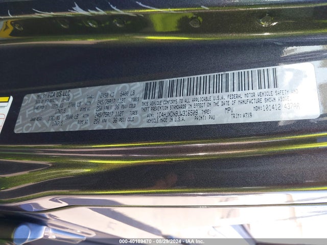 1C4HJXDN9JW316509 Jeep Wrangler Unlimited Sport S 4x4