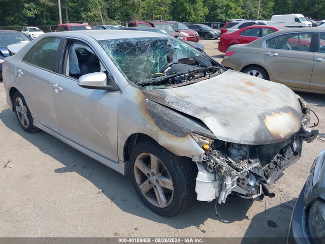 Toyota CAMRY SE 2014 4T1BF1FK2EU343880 main image