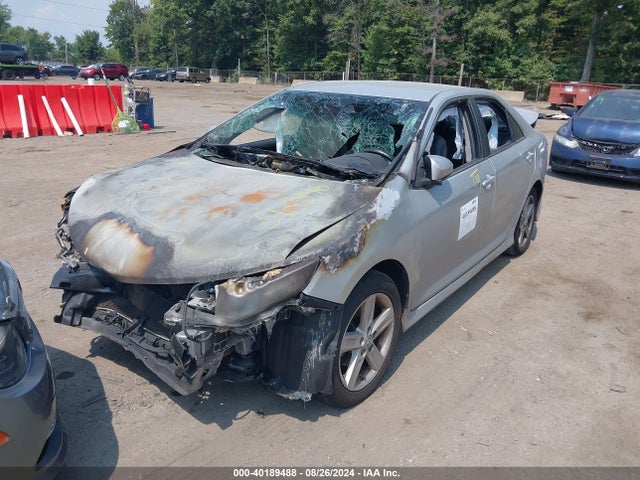 Toyota CAMRY SE 2014 4T1BF1FK2EU343880 Image 2