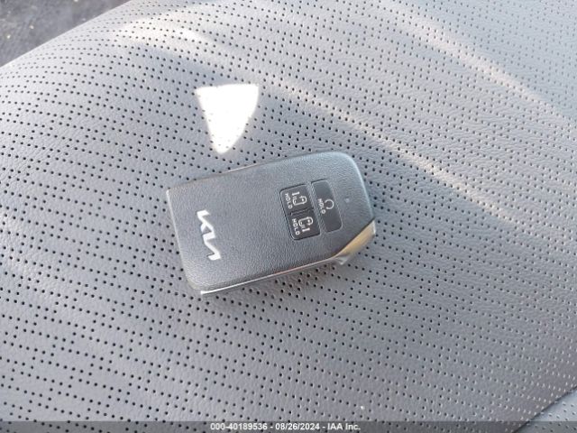 KNDNE5H37R6435174 KIA Carnival Mpv Sx Prestige