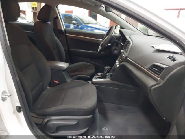 5NPD74LF8LH509264 Hyundai ELANTRA SE