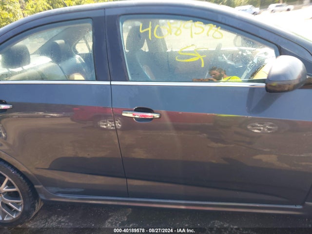 Chevrolet Sonic Ltz Auto 2016 1G1JE5SB0G4130034 Image 14