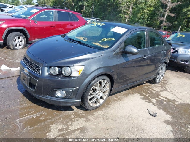 Chevrolet Sonic Ltz Auto 2016 1G1JE5SB0G4130034 Image 2