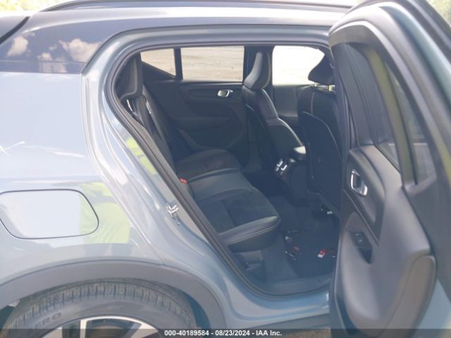 YV4162UM1M2585187 Volvo Xc40 T5 R-design