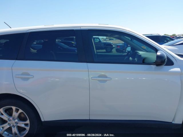 JA4AD2A34EZ005261 Mitsubishi Outlander Es