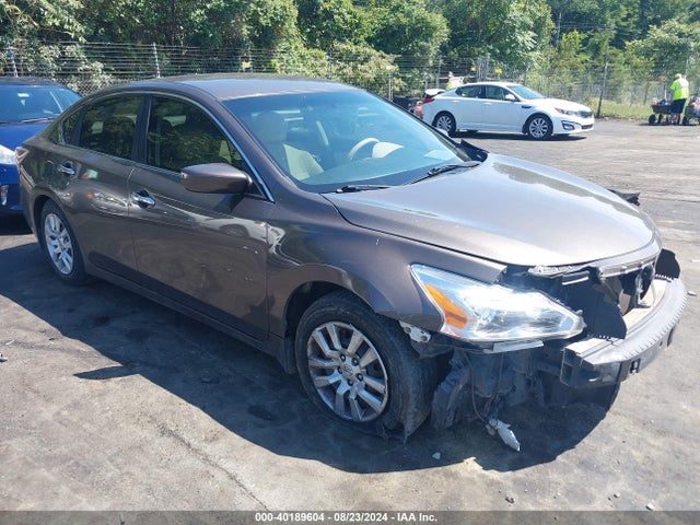 Nissan Altima 2.5 S 2015 1N4AL3AP5FC581162 Image 1