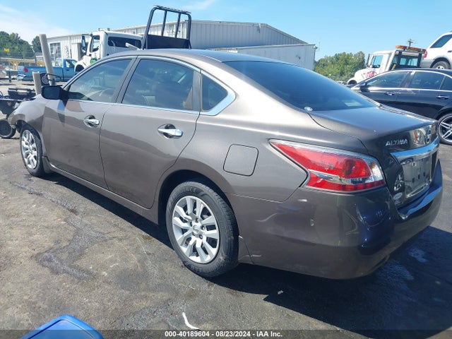 Nissan Altima 2.5 S 2015 1N4AL3AP5FC581162 Image 3