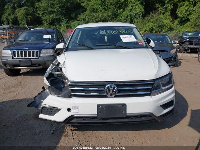 3VV0B7AX1KM051443 Volkswagen Tiguan 2.0t S