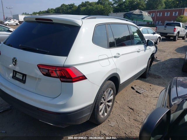 3VV0B7AX1KM051443 Volkswagen Tiguan 2.0t S