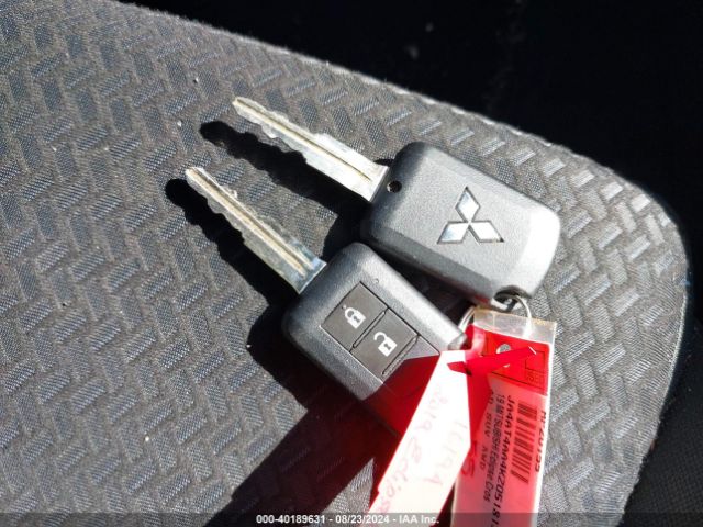 JA4AT4AA4KZ051813 Mitsubishi Eclipse Cross Le