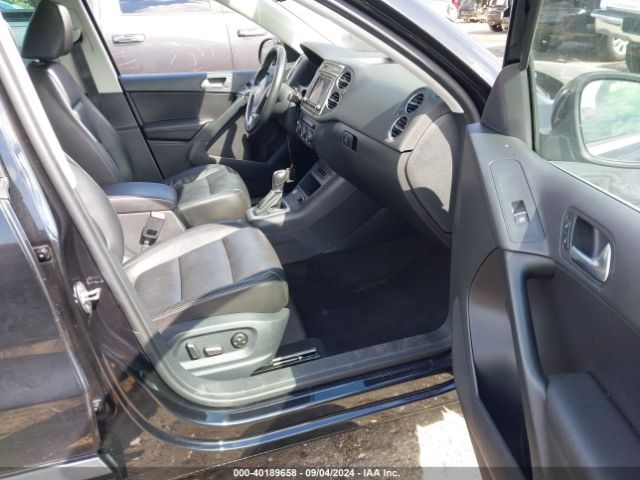 WVGUV7AX4HK005303 Volkswagen Tiguan 2.0t Sport