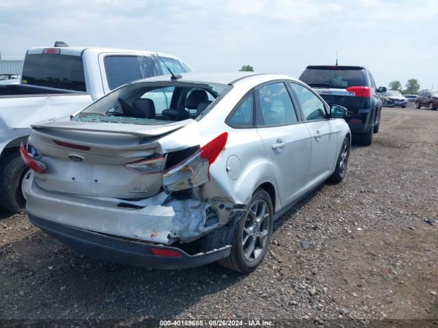 1FADP3F28EL354447 Ford FOCUS SE