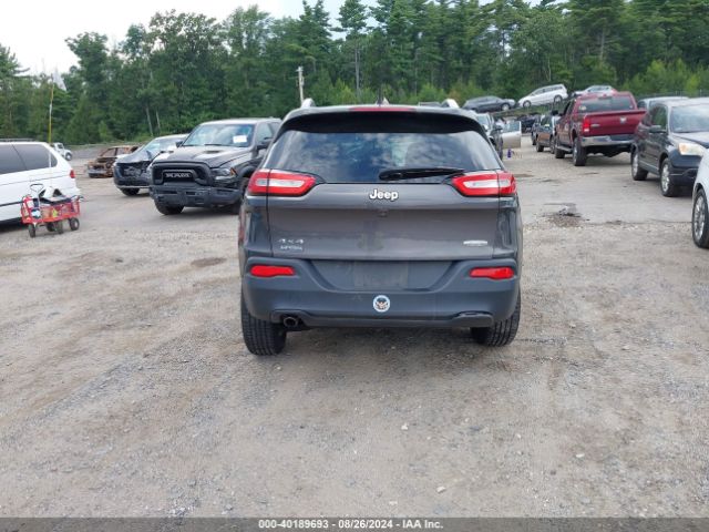 1C4PJMLB5JD512816 Jeep Cherokee Latitude Plus 4x4