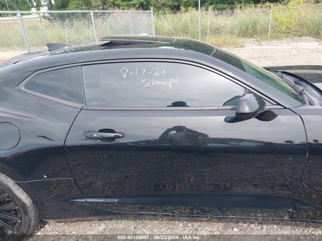 Chevrolet Camaro 1lt 2018 1G1FB1RS6J0121253 Image 13