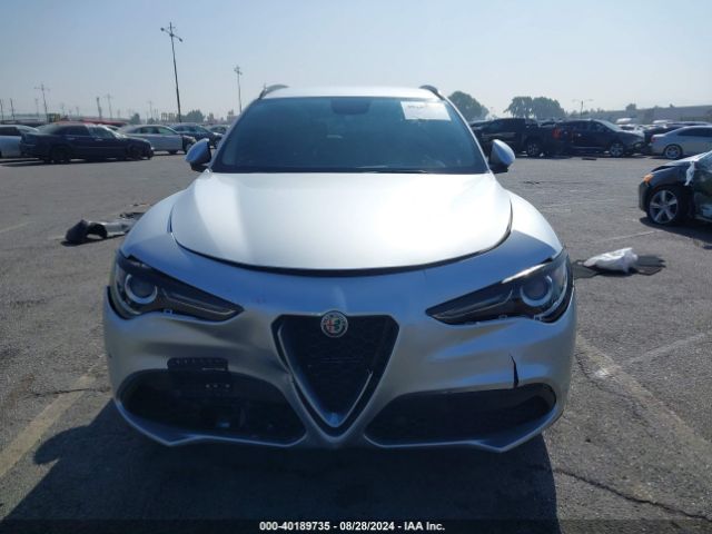 ZASFAKNN7J7B80679 Alfa Romeo Stelvio Ti Sport Awd