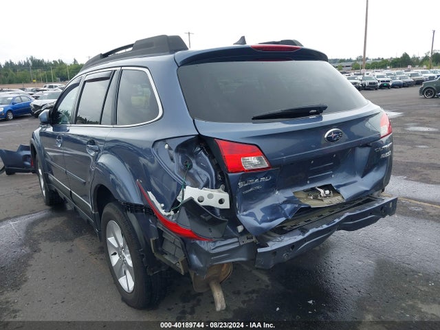Subaru Outback 2.5i Limited 2014 4S4BRBLCXE3295321 Image 3