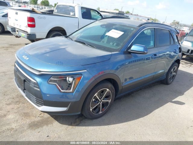 KNDCR3LE7P5037488 KIA NIRO EX