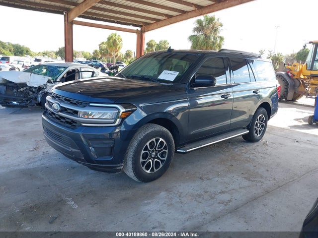Ford Expedition Xlt 2023 1FMJU1H86PEA51990 Image 2