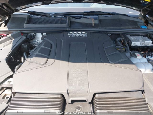 WA1VAAF79JD021768 Audi Q7 3.0t Premium