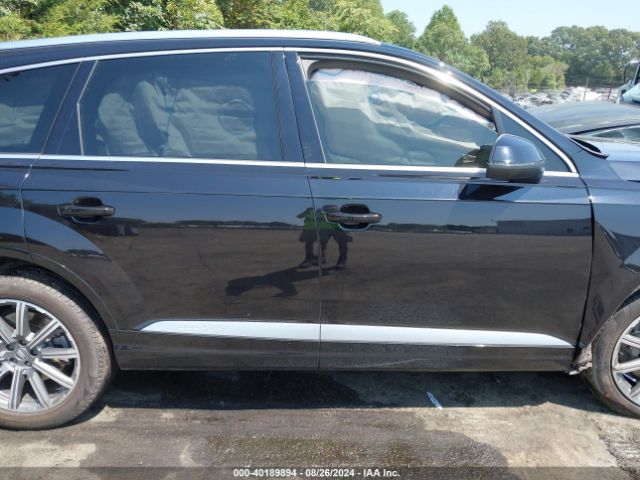 WA1VAAF79JD021768 Audi Q7 3.0t Premium