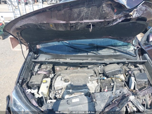 Toyota Rav4 Xle 2018 2T3RFREV6JW842286 Image 10