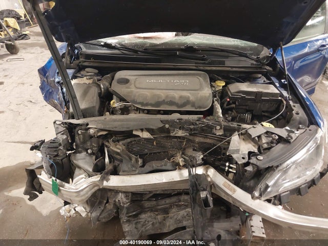 1C3CCCAB4GN144092 Chrysler 200 Limited