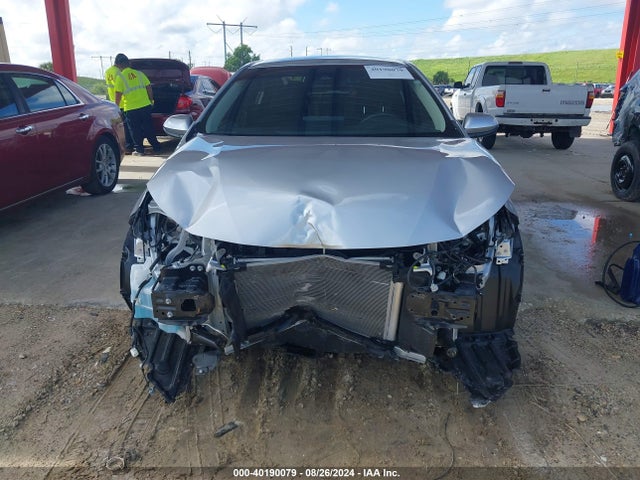 Toyota COROLLA LE 2022 JTDEPMAE6N3003378 Image 13