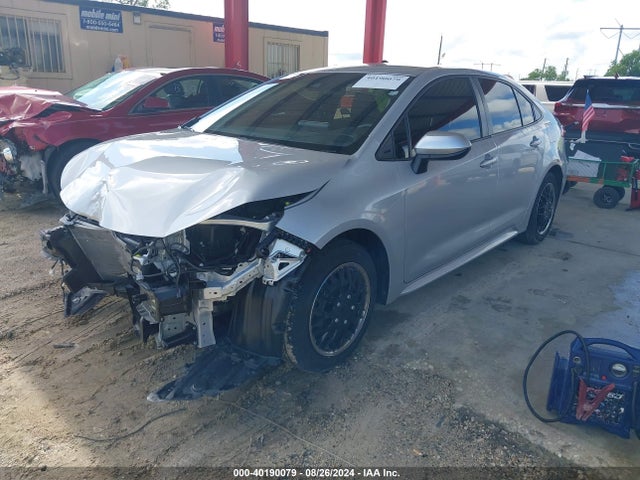 Toyota COROLLA LE 2022 JTDEPMAE6N3003378 Image 2