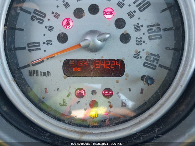 2003 MINI COOPER S WMWRE33493TD62551 Photo 6