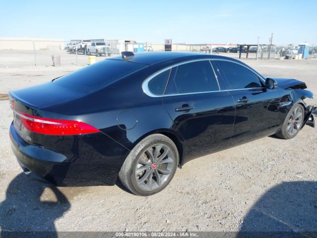 2019 JAGUAR XF SAJBJ4FX7KCY79176 Photo 3