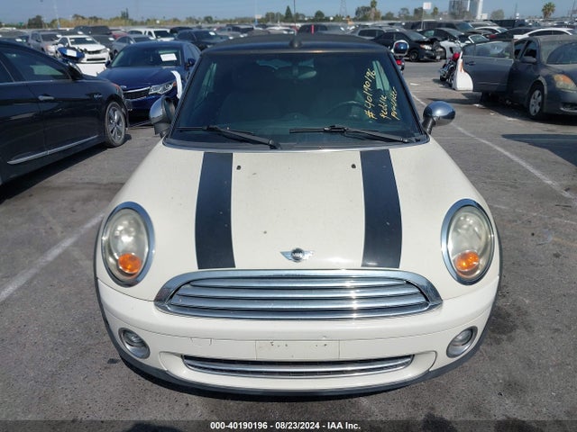 2009 MINI COOPER WMWMR33579TU95659 Photo 5