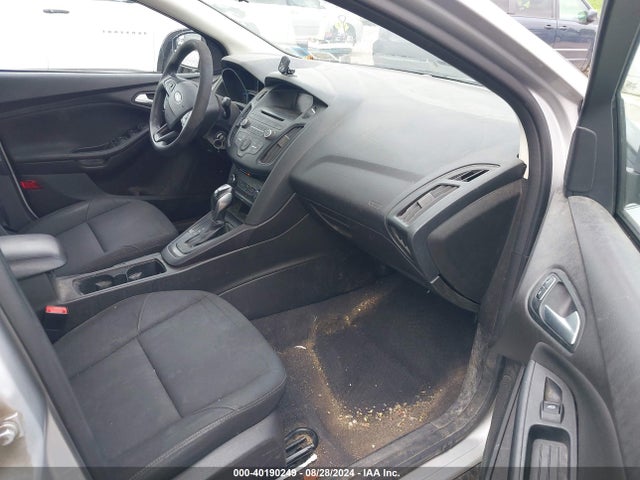 Ford FOCUS SE 2015 1FADP3F27FL342338 Image 5