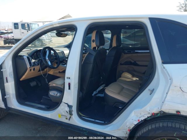 WP1AE2A28HLA75586 Porsche Cayenne E-hybrid S Platinum Edition