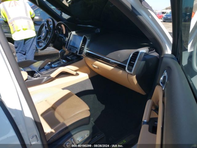 WP1AE2A28HLA75586 Porsche Cayenne E-hybrid S Platinum Edition