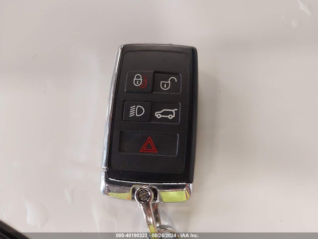 SALEKEEX7P2123966 Land Rover Defender 110 Standard