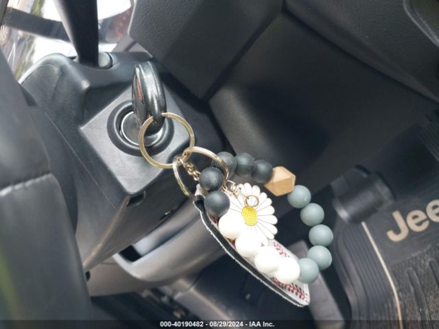1C4NJDEB9ED501229 Jeep Compass Latitude