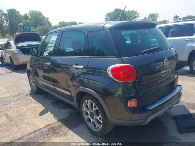 2014 FIAT 500L ZFBCFADH4EZ015091 Photo 2