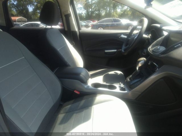 1FMCU0G93FUC39917 Ford ESCAPE SE