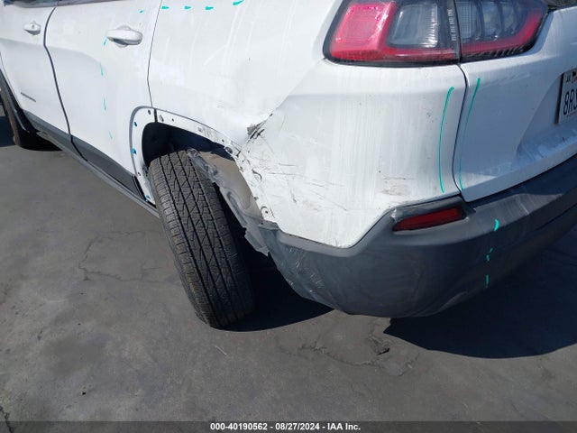 1C4PJLCBXKD490601 Jeep Cherokee Latitude Fwd