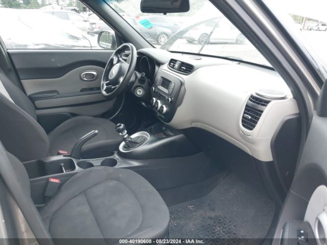 KNDJN2A24F7209761 KIA Soul