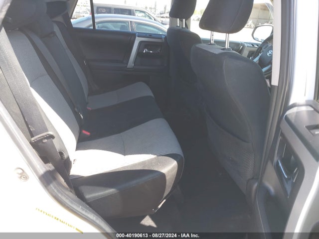 Toyota 4RUNNER SR5 2014 JTEBU5JR2E5172818 Image 8