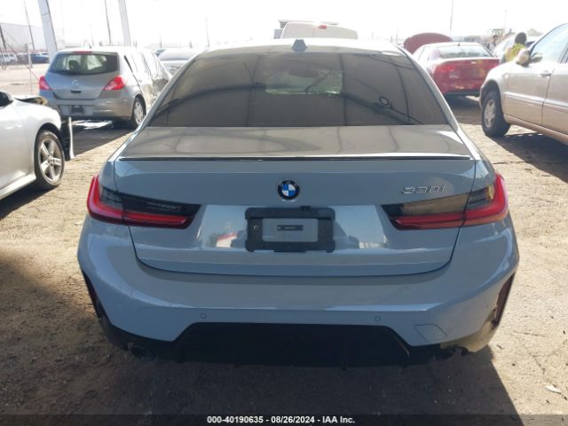 3MW69FF00R8E05477 BMW 3 Series 330i