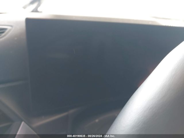 3MW69FF00R8E05477 BMW 3 Series 330i